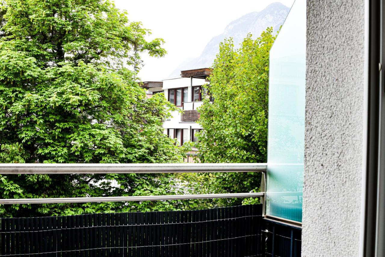 Gartenhotel Garni Pension B&B Innsbruck Exterior photo